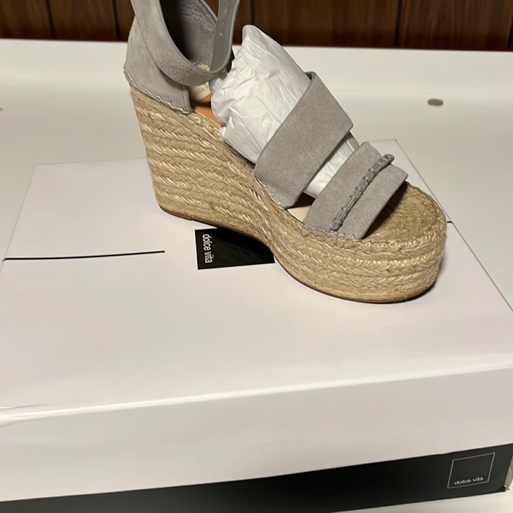 Dolce vita wedges